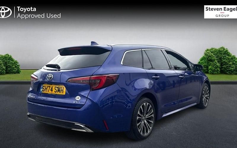 Used Toyota Corolla Design 140 HP (102 kW) 2026 Estate