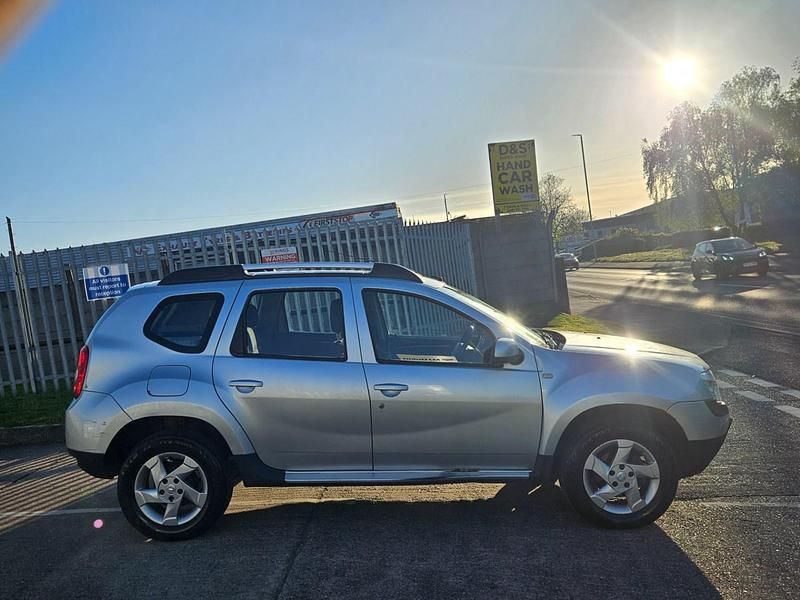 Usado Dacia Duster Lauréate 2014 Prateado SUV