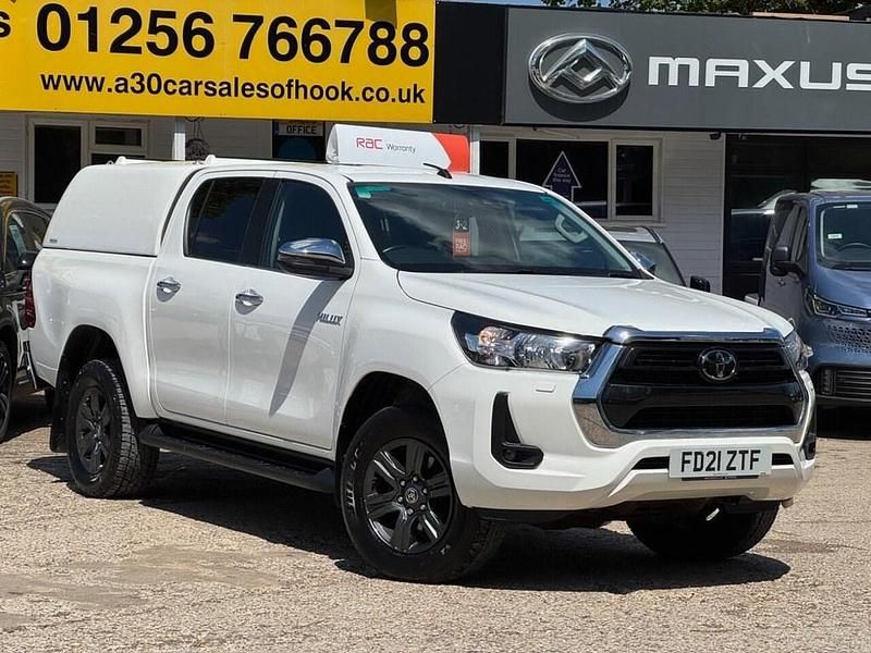 White Used 2021 Toyota HiLux Pickup | £20,987 (Super price) - Image 1/2