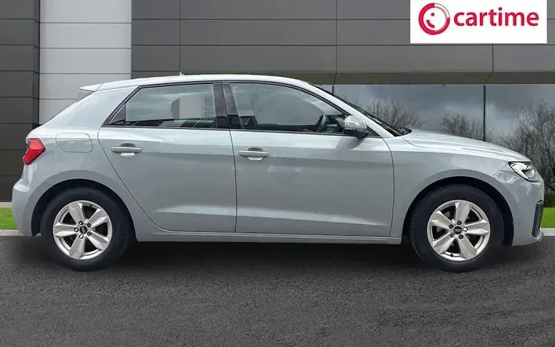 Used Audi A1 Sportback Design 95 HP (69 kW) 2022 Grey Hatchback