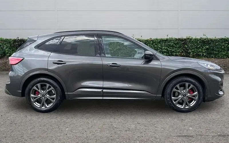 Used Ford Kuga ST-Line 190 HP (139 kW) 2023 SUV