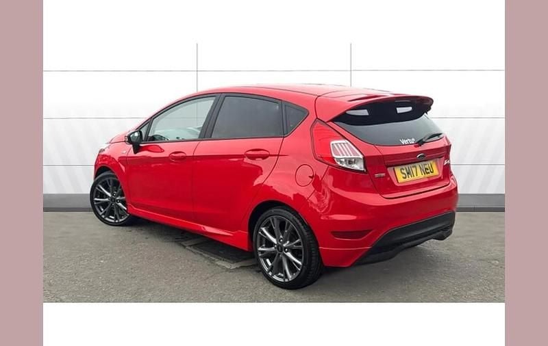 Used Ford Fiesta ST-Line 101 HP (74 kW) 2017 Red Hatchback