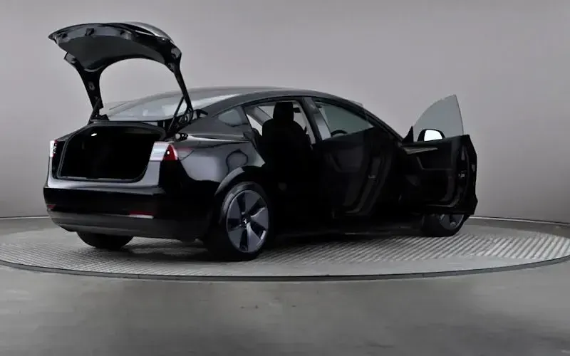 Used Tesla Model 3 Standard Range 180 kW (245 HP) 2022 Black Sedan