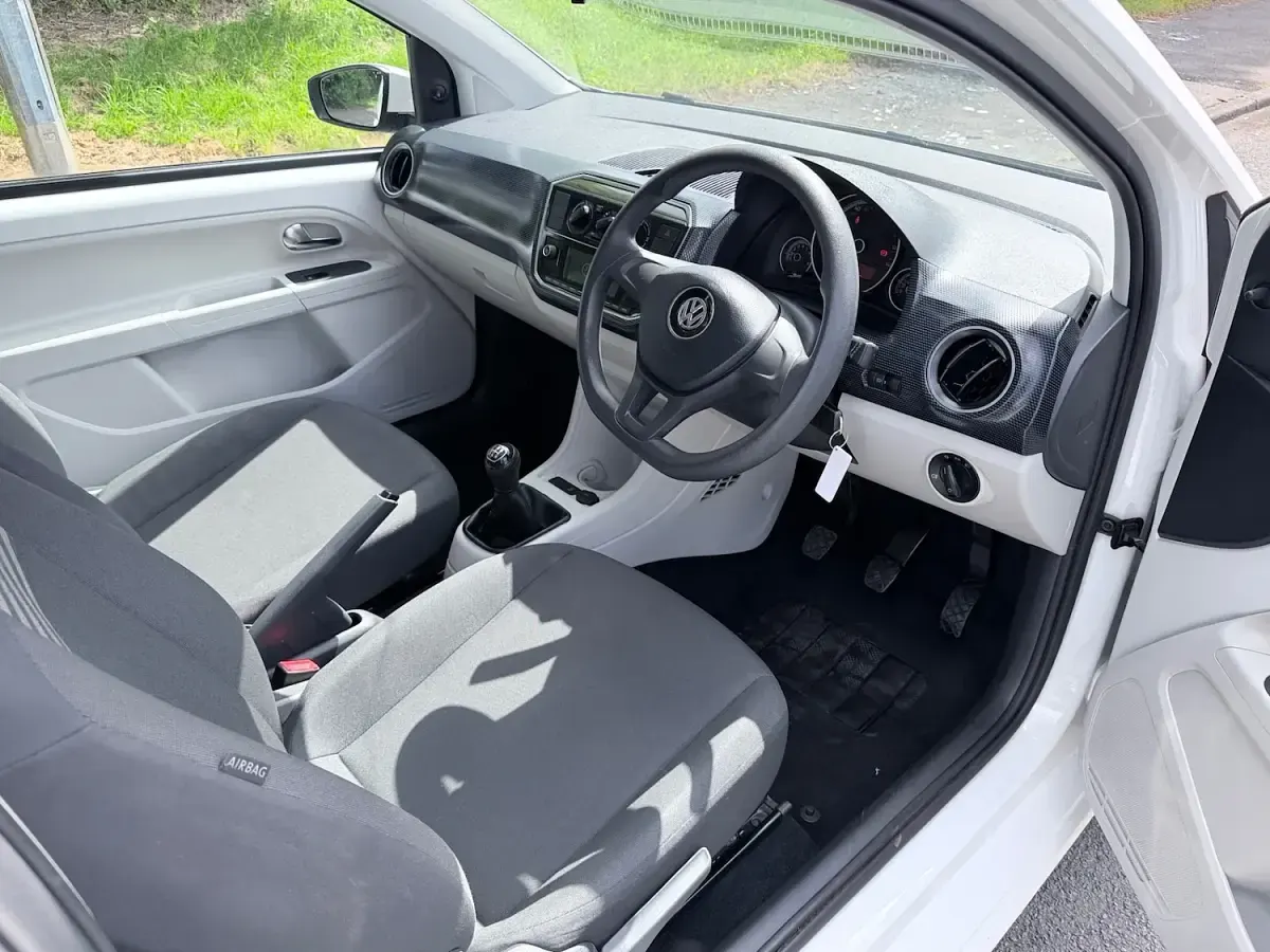 Used VW up! move up! 2017 White Hatchback