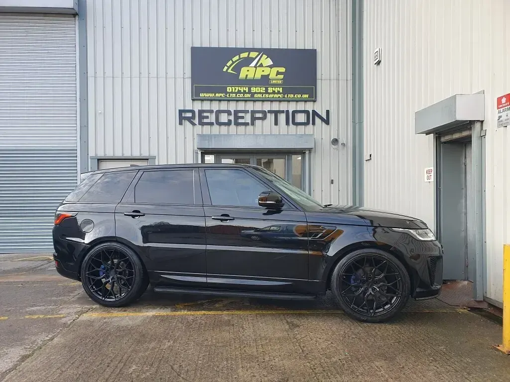 Used Land Rover Range Rover Sport HSE 306 HP (225 kW) 2018 Black SUV