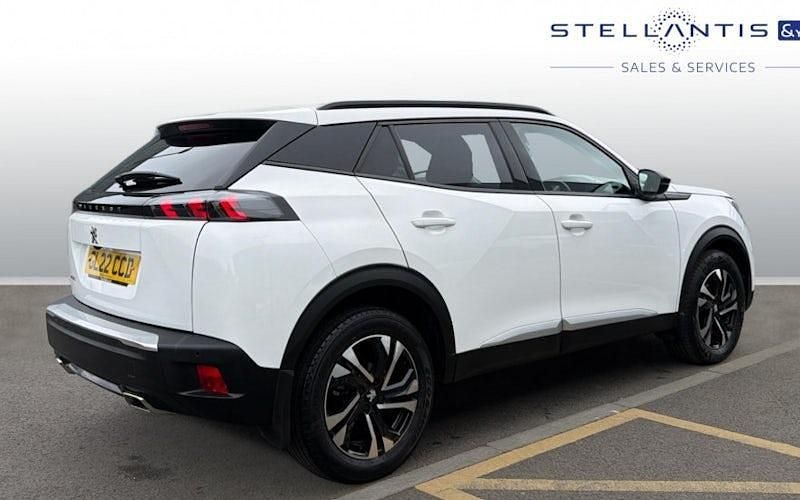 Used Peugeot 2008 Allure Premium 131 HP (96 kW) 2022 SUV