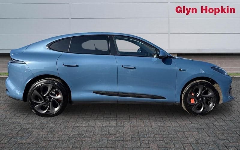 New MG IM6 553 kW (752 HP) 2026 SUV