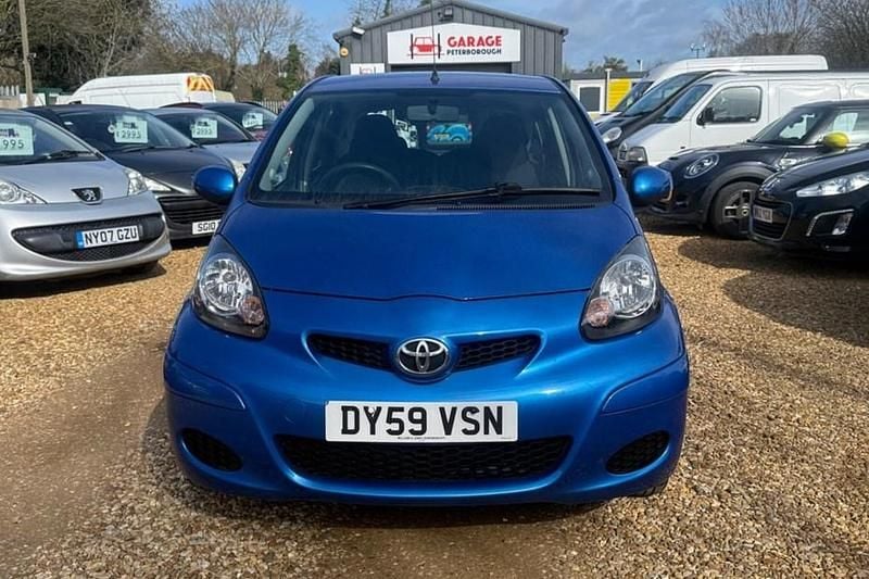 Used Toyota Aygo 2009 Blue Hatchback