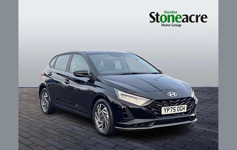 Black New 2025 Hyundai i20 Advanced Hatchback | £18,495 (Super price) - Image 1/4