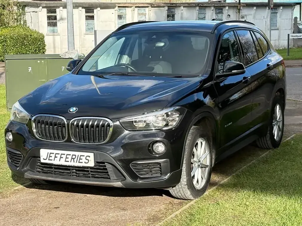 Używany BMW X1 Performance 150 KM (110 kW) 2017 Czarny SUV