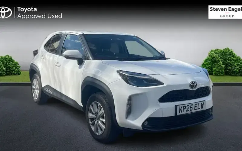 Used Toyota Yaris Cross 116 HP (85 kW) 2025 SUV