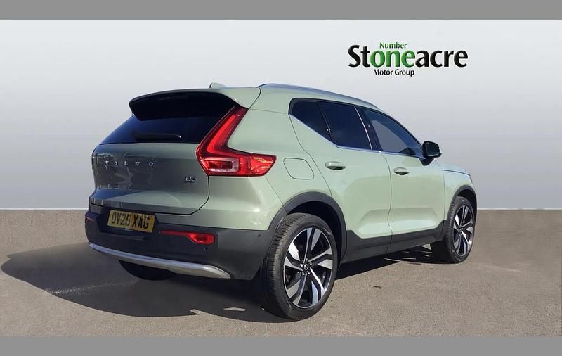 Used Volvo XC40 Ultra 161 HP (118 kW) 2025 Green SUV