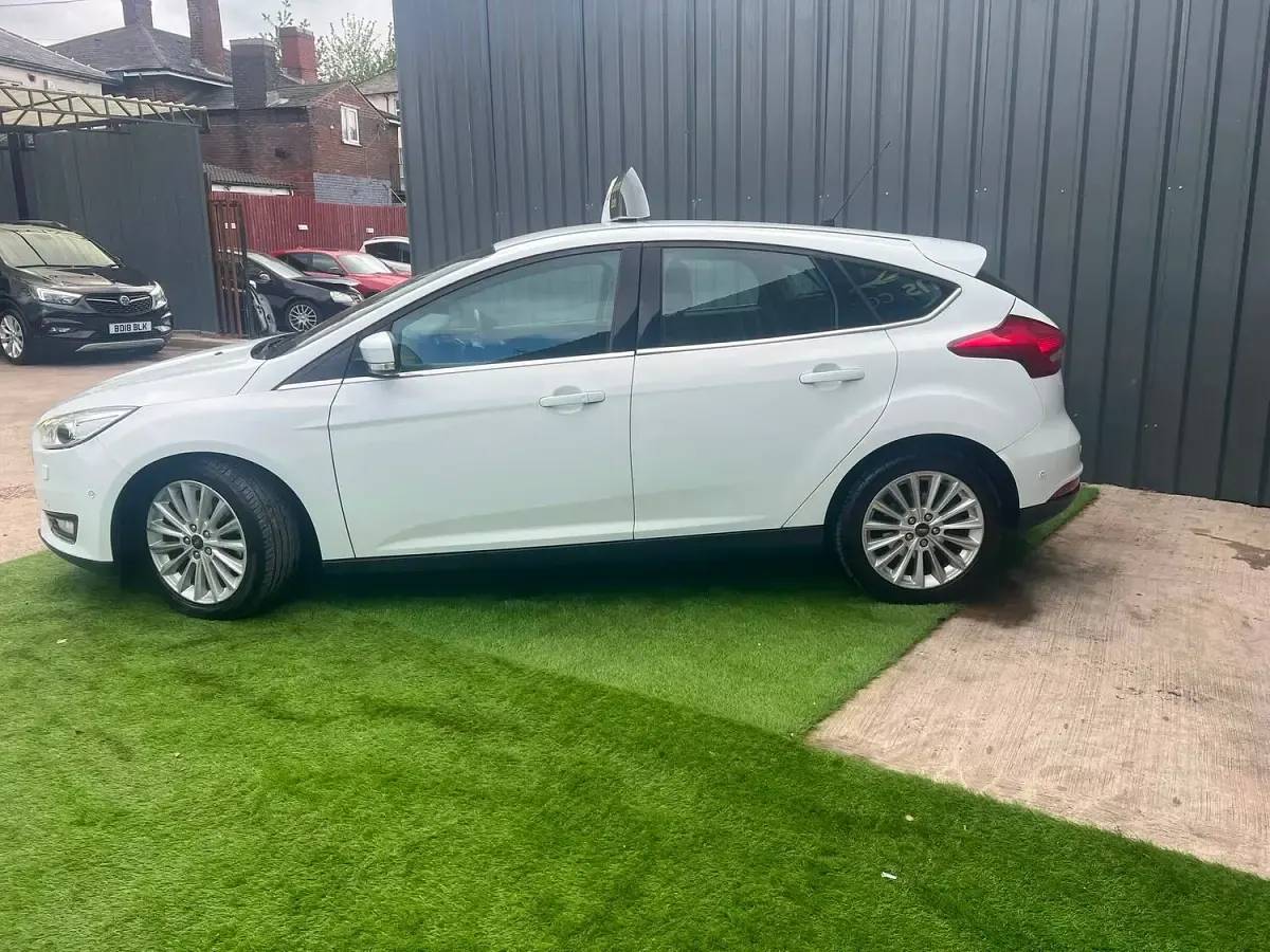 Used Ford Focus Titanium X 2017 White Hatchback