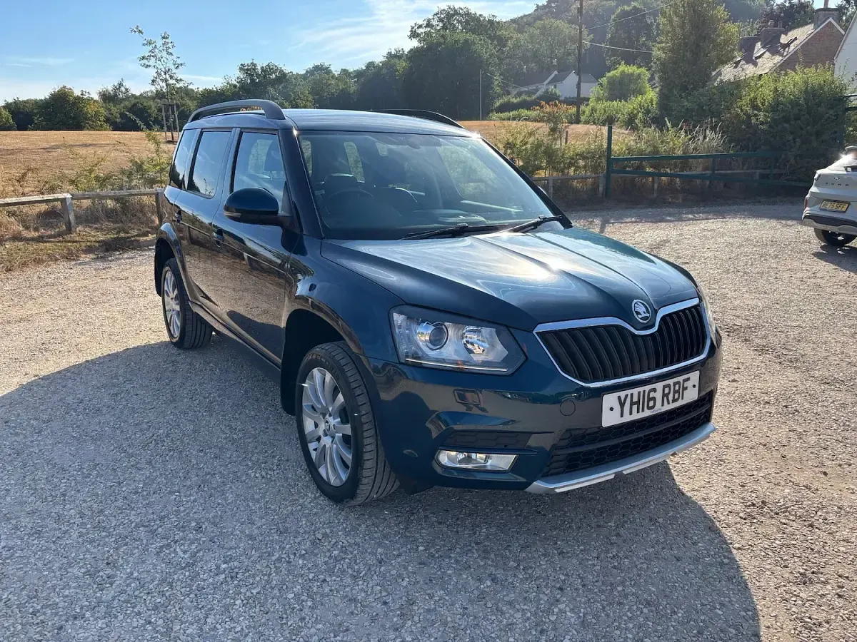 Used Skoda 110 R SE L 110 HP (80 kW) 2016 Blue Hatchback