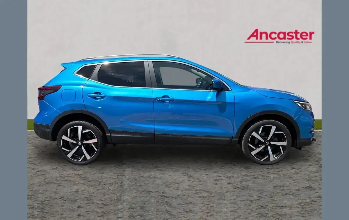 Used Nissan Qashqai N-Motion 155 HP (114 kW) 2021 Blue SUV