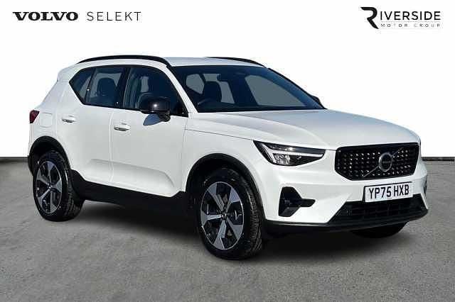 Used Volvo XC40 Plus 194 HP (142 kW) 2025 Vapour grey SUV