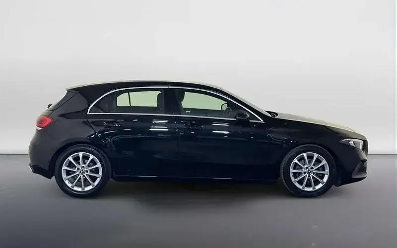 Used Mercedes A180 Executive 136 HP (100 kW) 2020 Black Hatchback