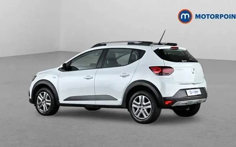 Used Dacia Sandero Comfort 91 HP (66 kW) 2022 White Hatchback