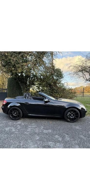 Used Mercedes SLK280 231 HP (169 kW) 2007 Black Cabriolet