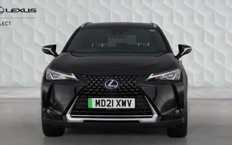 Used Lexus UX 300e 150 kW (204 HP) 2021 Black SUV