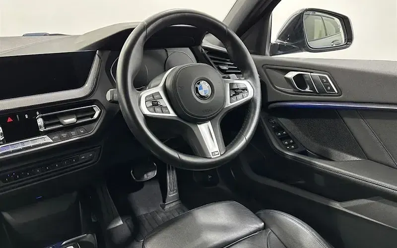Used BMW 118 M Sport 140 HP (102 kW) 2019 Grey Hatchback