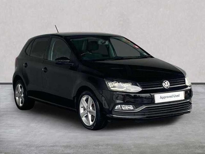 Begagnad VW Polo SEL 110 HK (80 kW) 2017 Svart Halvkombi