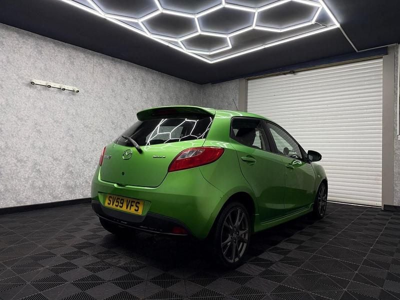 Used Mazda 2 2009 Green Hatchback