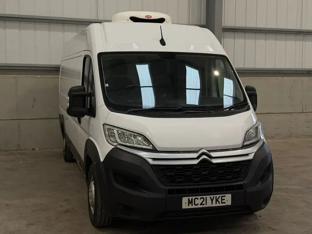 Used Citroën Relay 140 HP (102 kW) 2021 White Van