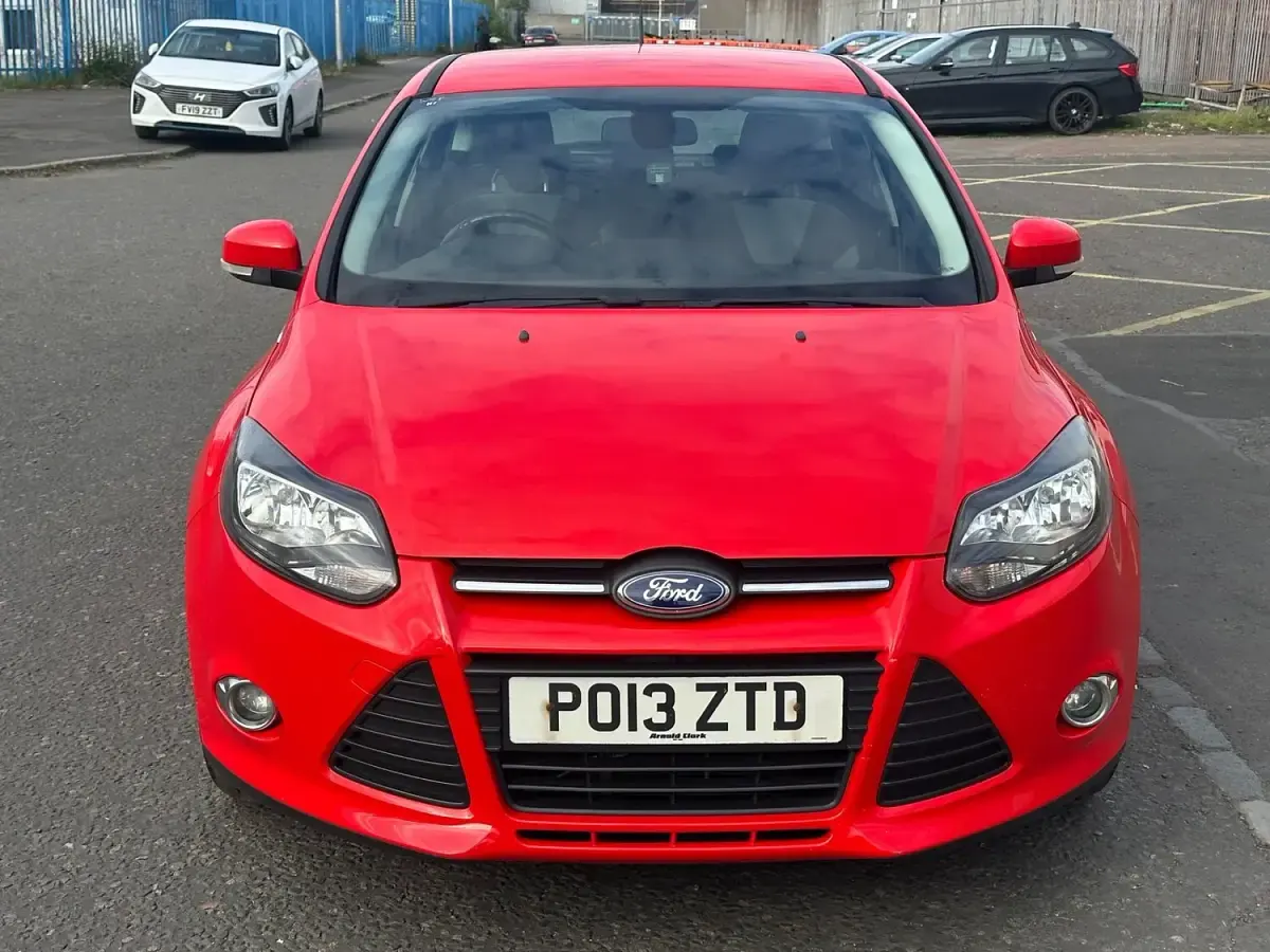 Used Ford Focus Zetec 2013 Red Hatchback