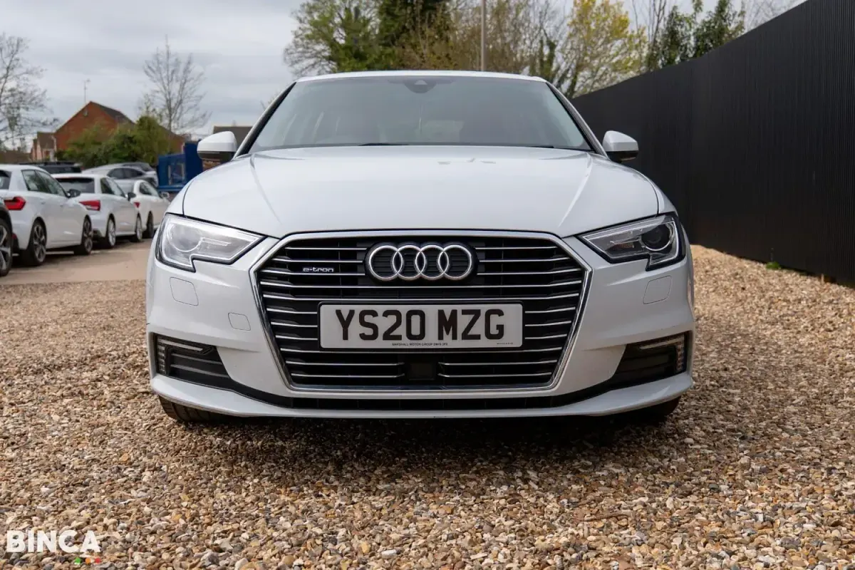 Begagnad Audi A3 Sportback e-tron Advanced 204 HK (150 kW) 2020 Vit Halvkombi