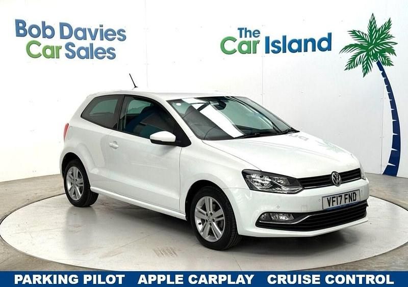 Used VW Polo Edition 60 HP (44 kW) 2017 White Hatchback