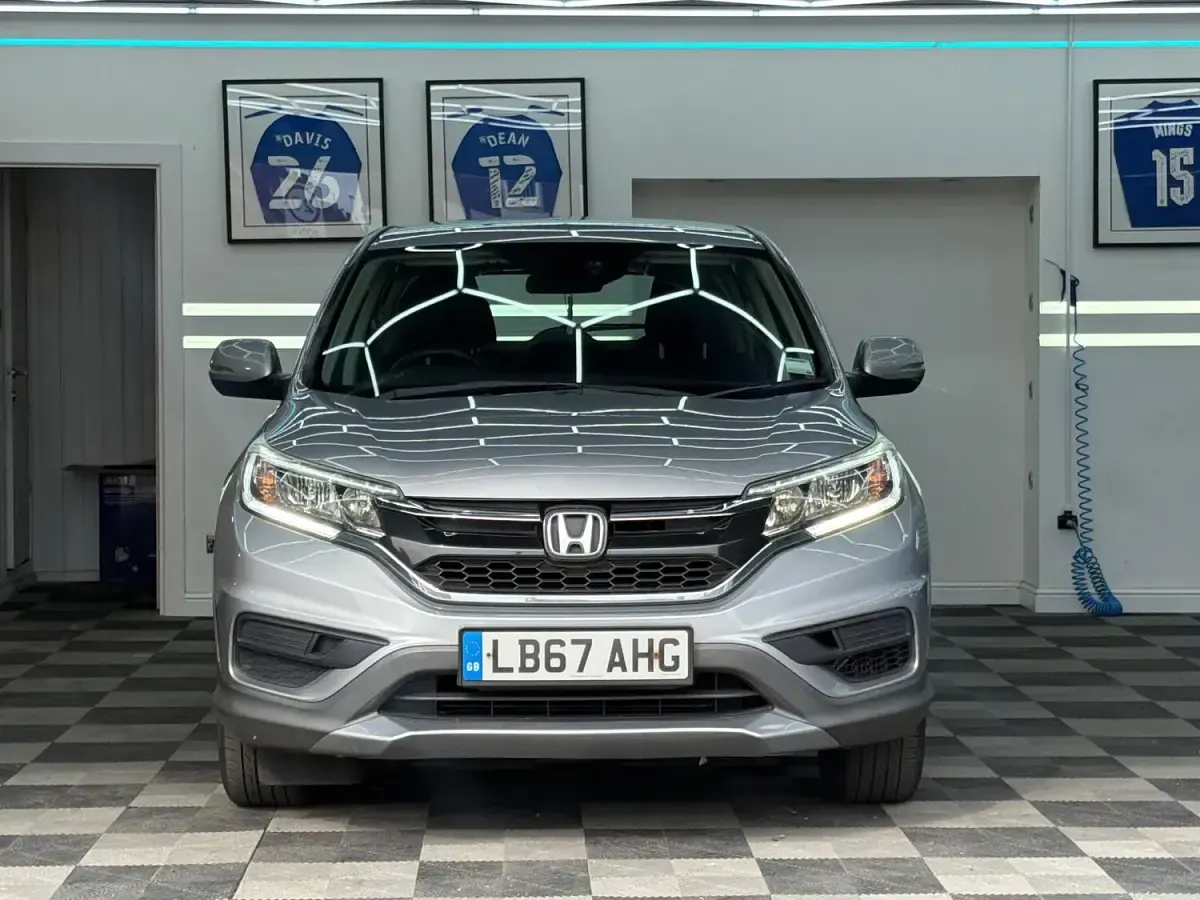 Used Honda CR-V S 118 HP (86 kW) 2017 Silver SUV