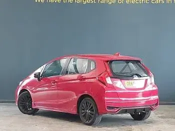 Used Honda Jazz Sport 130 HP (95 kW) 2018 Red Hatchback