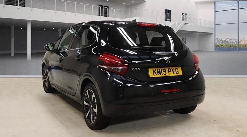 Used Peugeot 208 2019 Black Hatchback