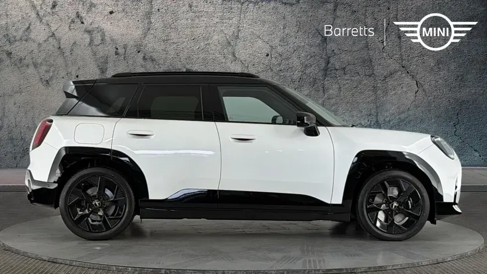 Used Mini Aceman 133 kW (181 HP) 2025 White SUV
