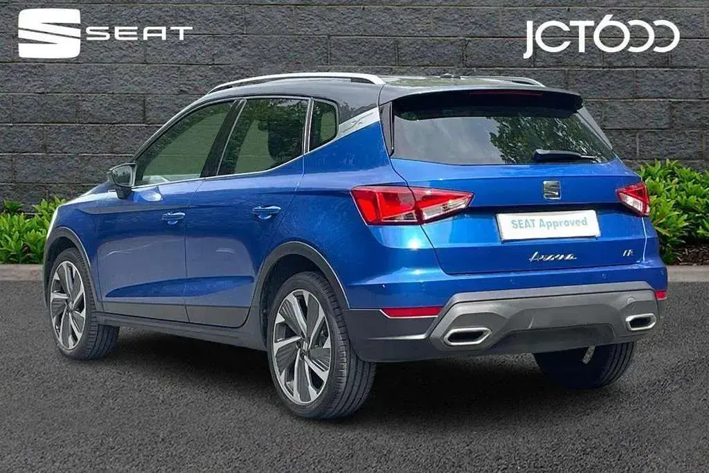 Used Seat Arona FR Sport 108 HP (79 kW) 2023 Blue SUV