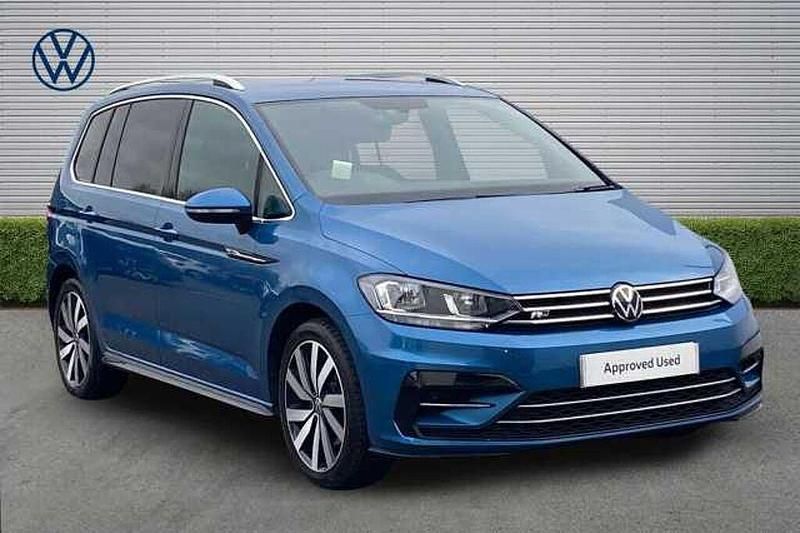 Used VW Touran R-line 150 HP (110 kW) 2020 Blue MPV