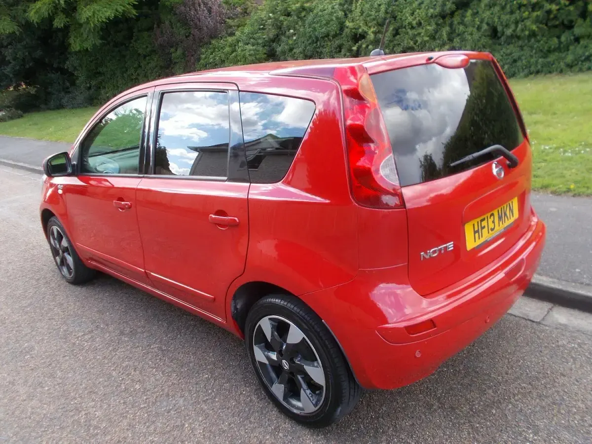 Used Nissan Note N-TEC 2013 Red Hatchback