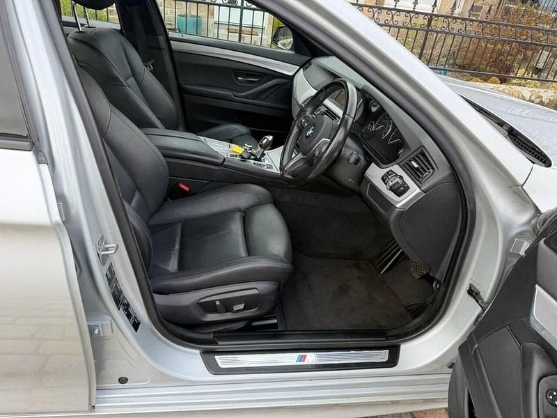 Used BMW 520 M Sport 190 HP (139 kW) 2016 Silver Sedan