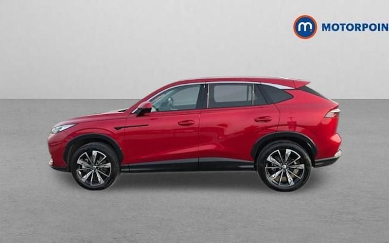 Used MG HS SE 224 HP (164 kW) 2025 Red SUV