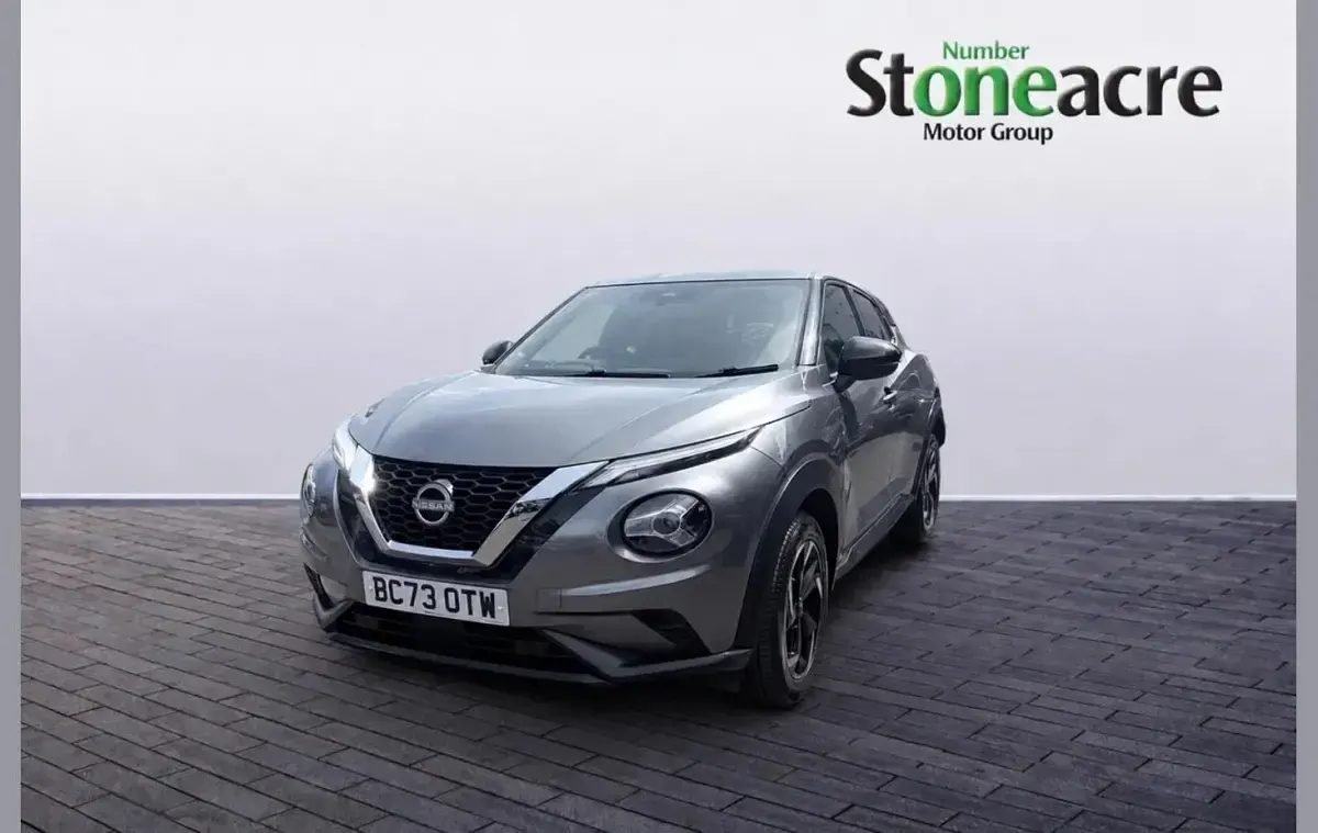 Used Nissan Juke N-Connecta 114 HP (83 kW) 2024 Grey SUV