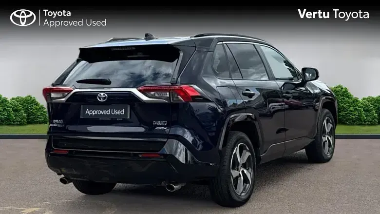 Usado Toyota RAV4 Design 306 HP (225 kW) 2024 SUV