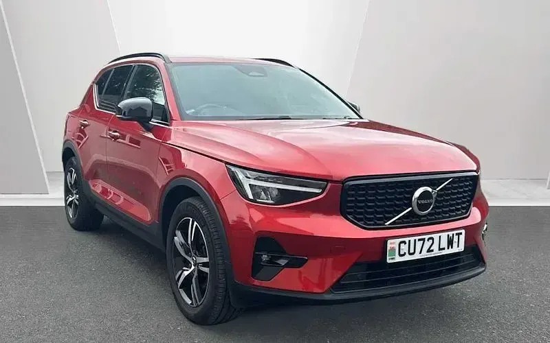 Used Volvo XC40 Plus 163 HP (119 kW) 2026 SUV