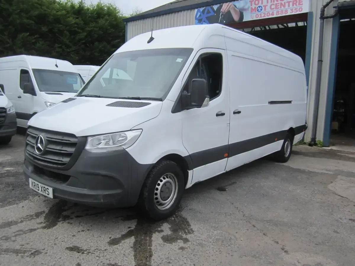 Used Mercedes Sprinter 2019 White Van
