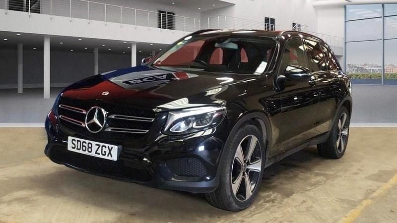 Used Mercedes GLC220 Urban 168 HP (123 kW) 2018 Black Estate