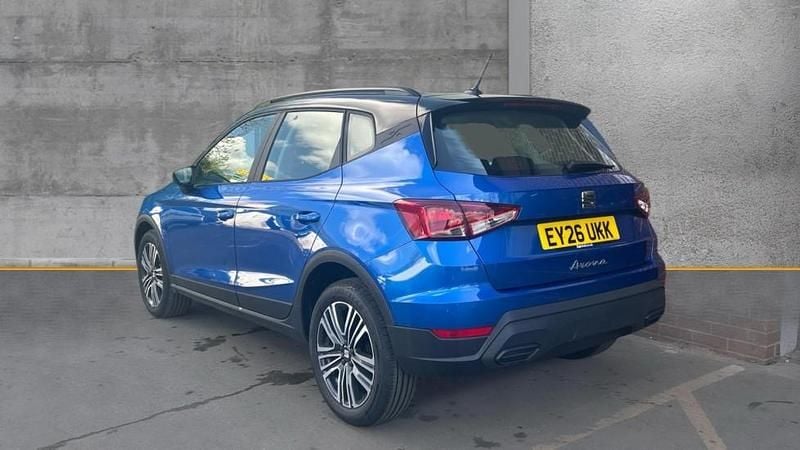 Begagnad Seat Arona SE Technology 95 HK (69 kW) 2026 Vit SUV