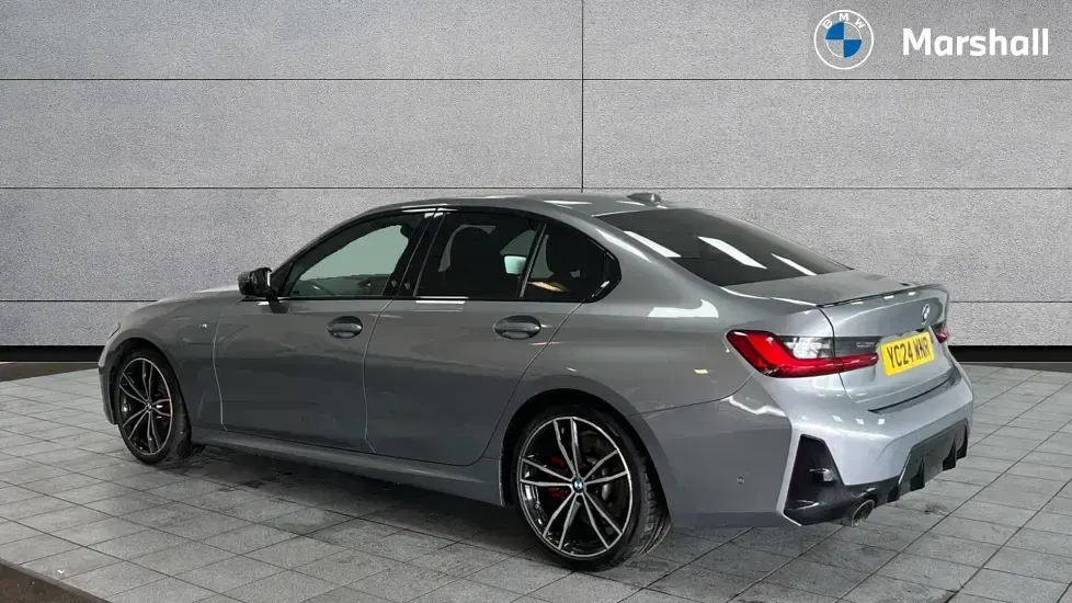 Używany BMW 320 M Sport 181 KM (133 kW) 2024 Szary