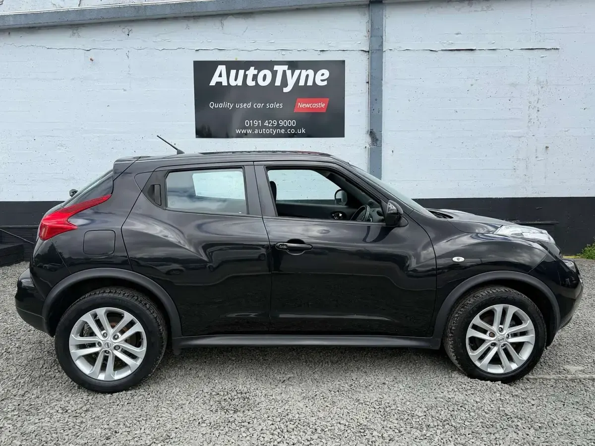 Used Nissan Juke Acenta 117 HP (86 kW) 2013 Black SUV