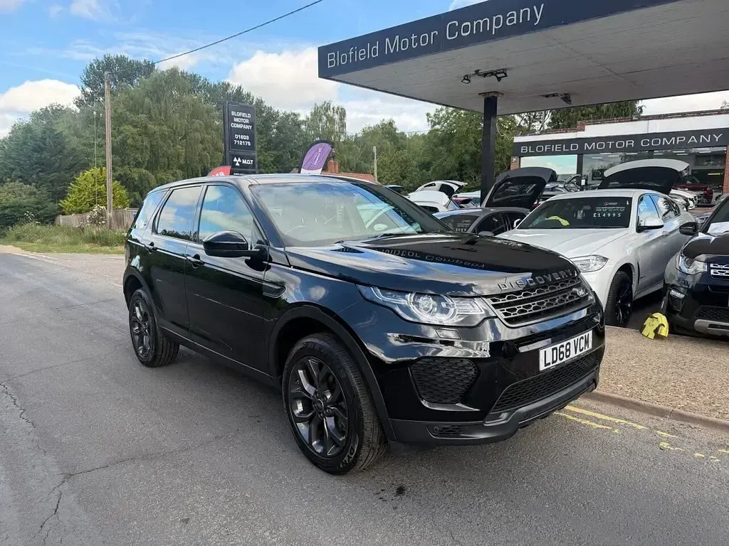 Used Land Rover Discovery Sport Landmark 180 HP (132 kW) 2018 Black SUV