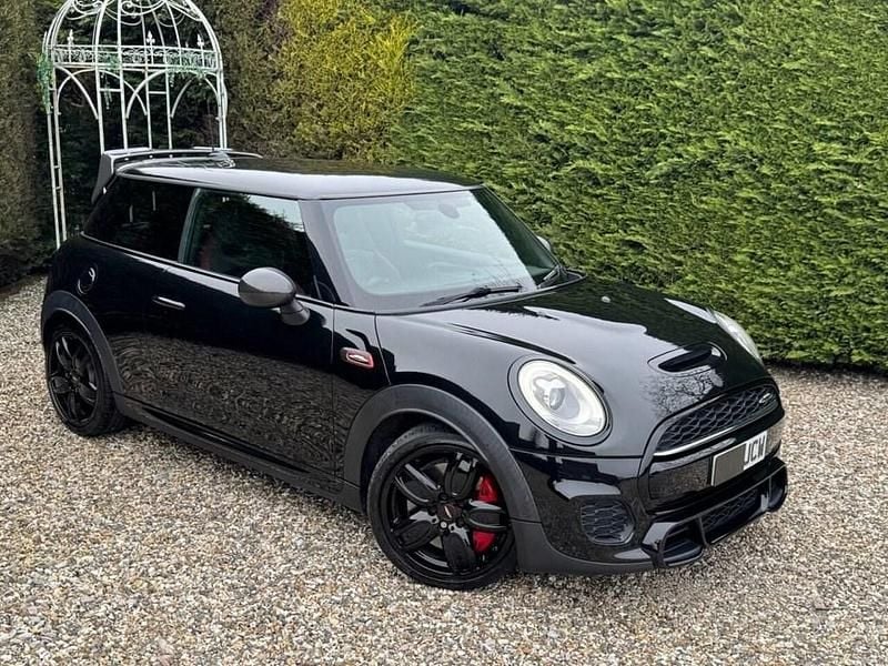 Used Mini John Cooper Works Hatch 231 HP (169 kW) 2016 Black Hatchback